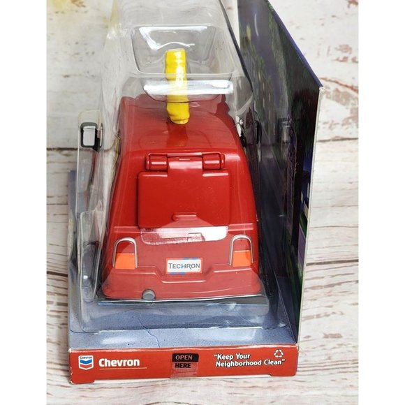 Vintage 2005 Chevron Cars Payton Pizza - Techron Stickers Inside Toy Car - Picture 4 of 16